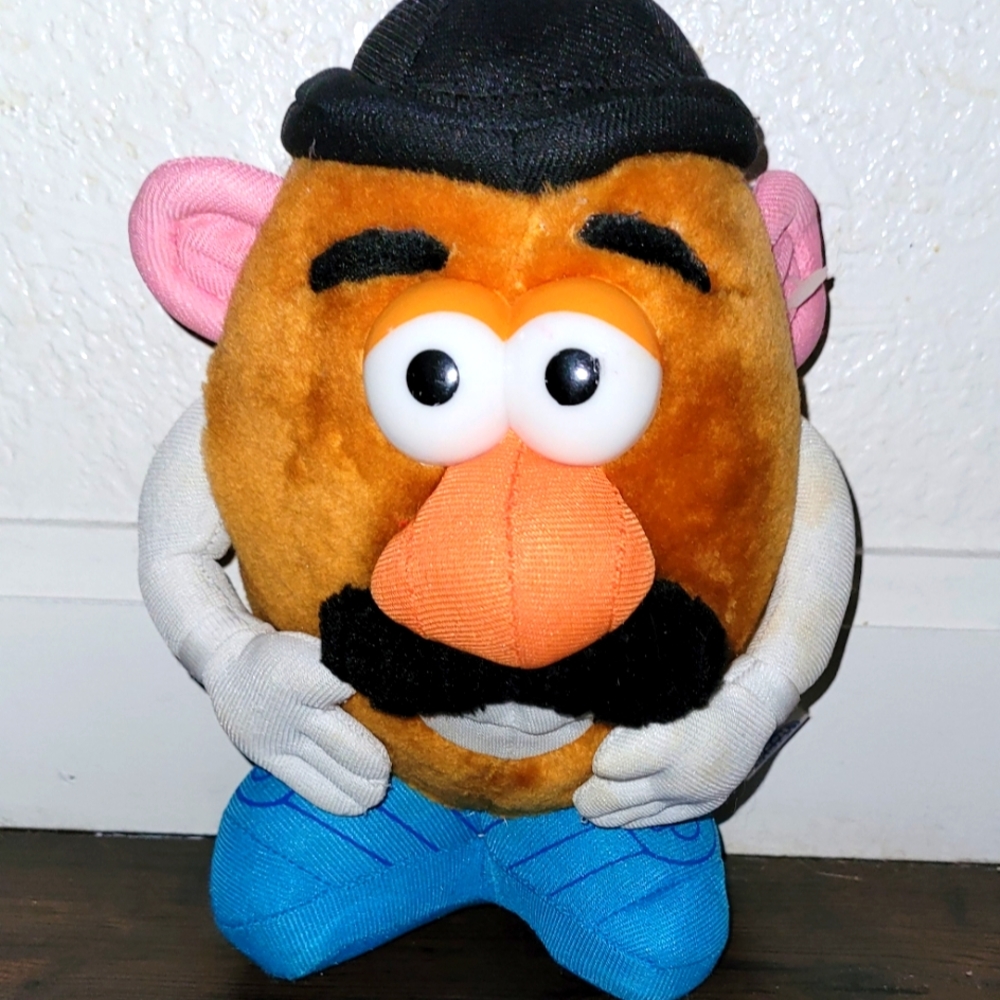 MR POTATOHEAD